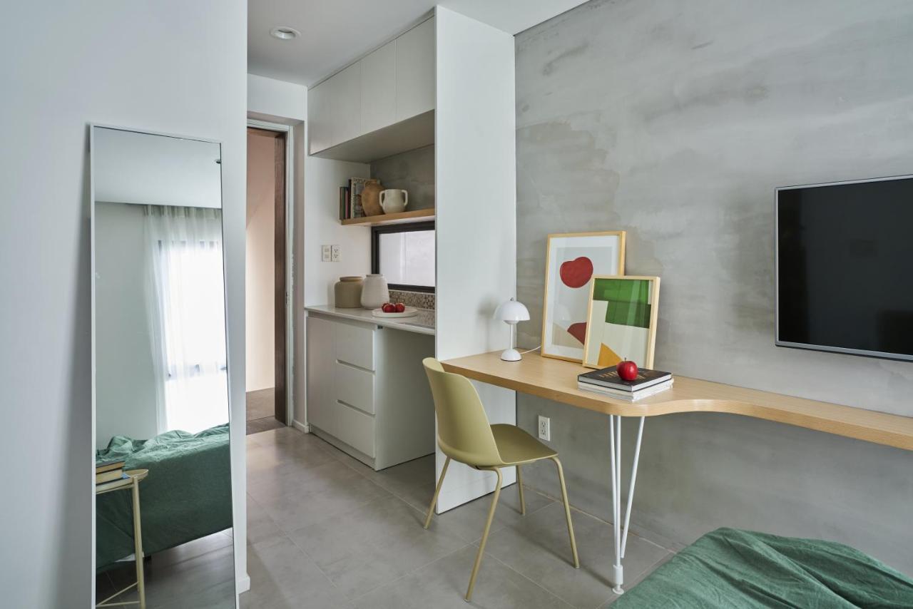 Express By M Village Nguyen Thu Hotel